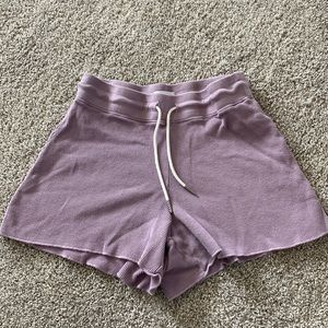 Mate the label shorts